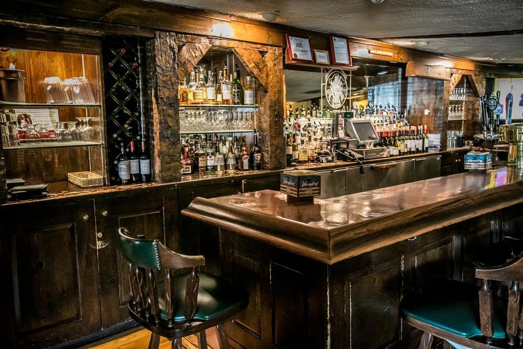 The Olde Mill Inn バスキング・リッジ エクステリア 写真