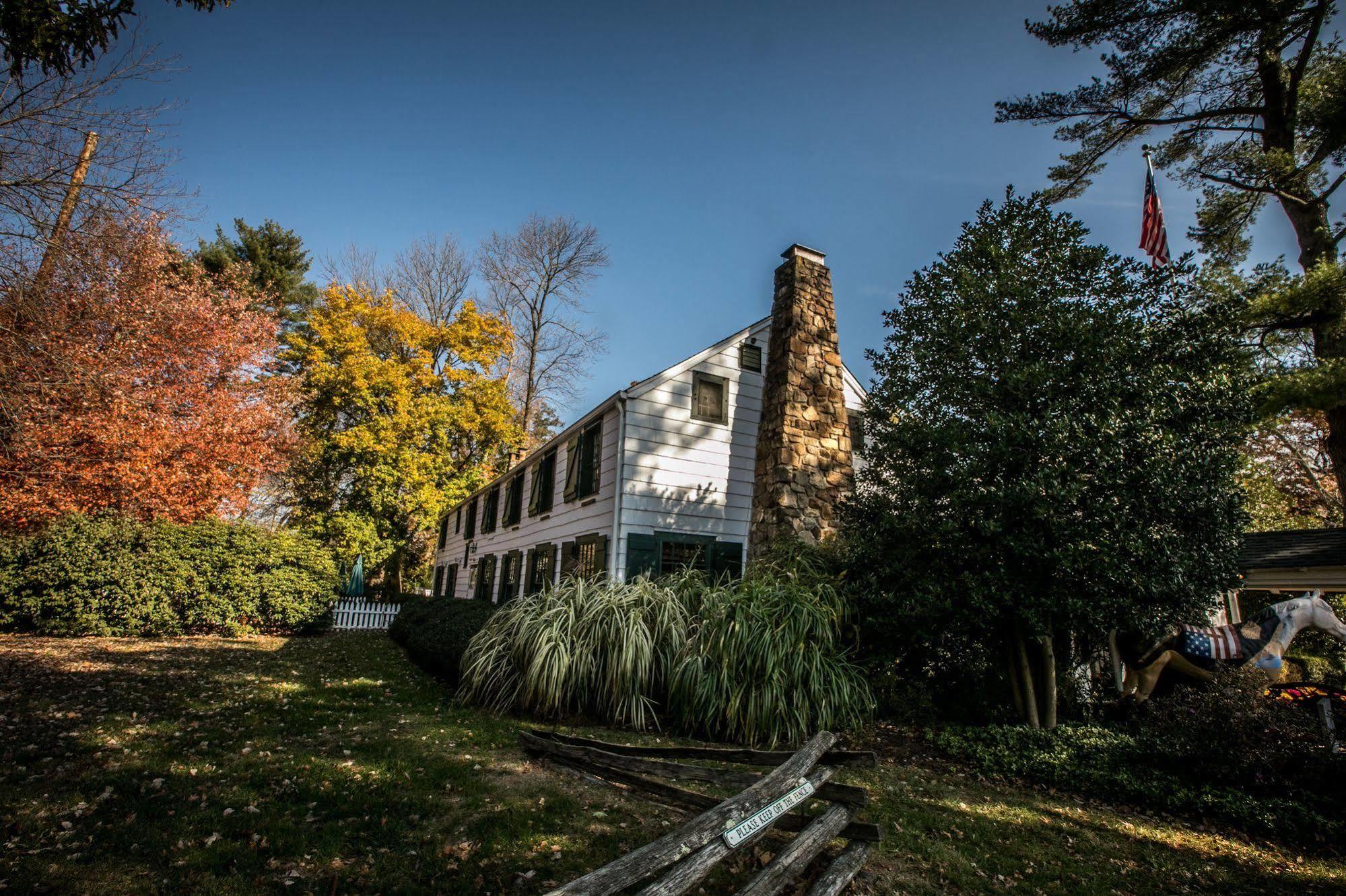The Olde Mill Inn バスキング・リッジ エクステリア 写真