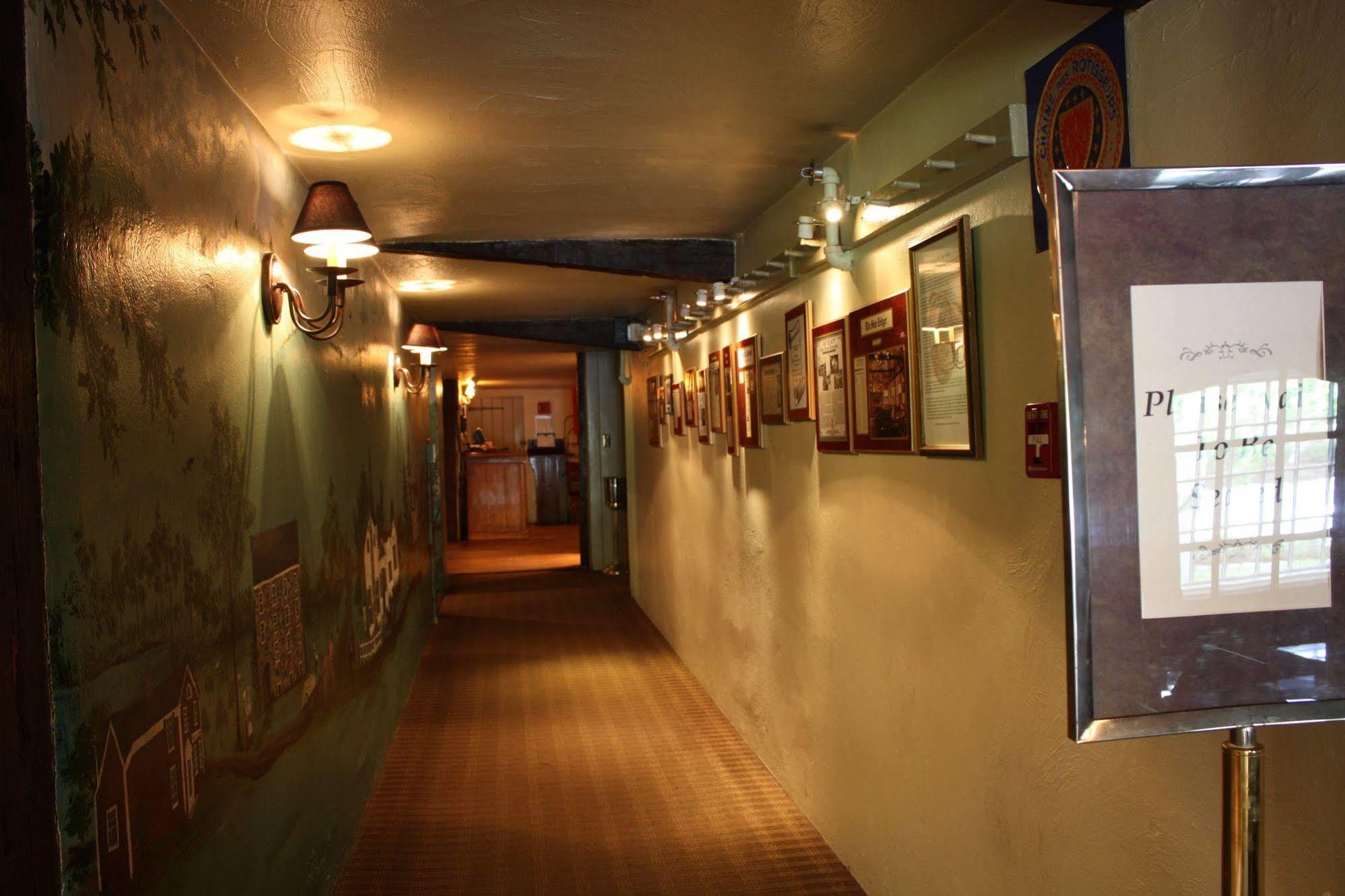 The Olde Mill Inn バスキング・リッジ エクステリア 写真