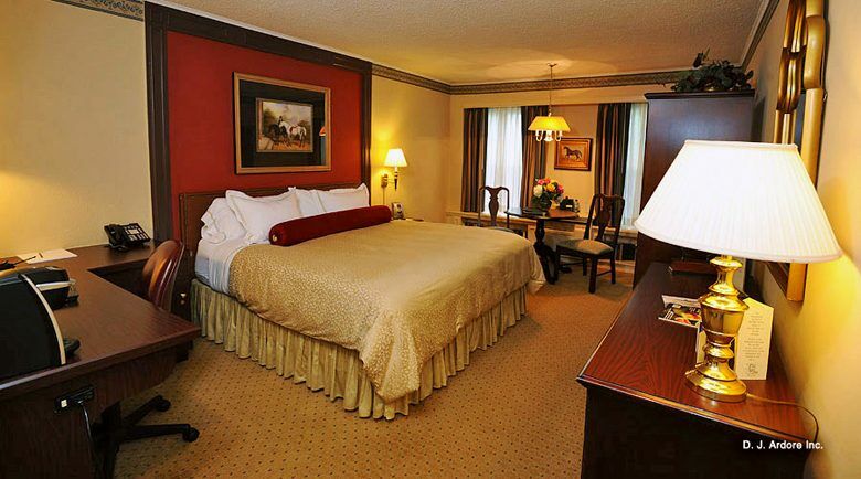 The Olde Mill Inn バスキング・リッジ エクステリア 写真